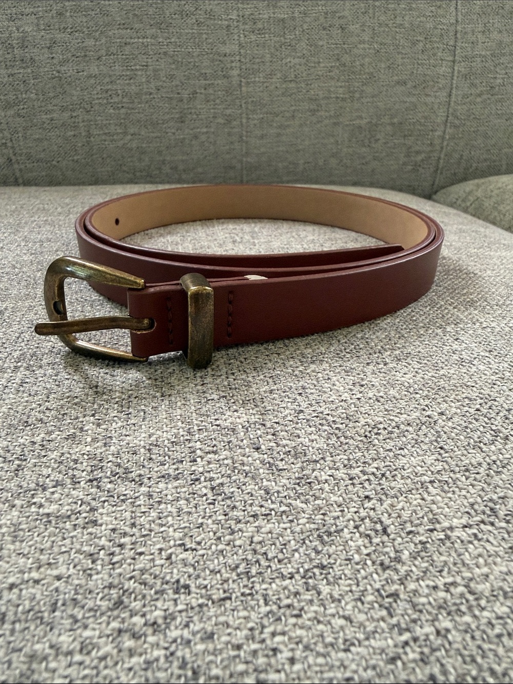 GAP Women's Classic Dark Brown Leather Belt with Brass Buckle